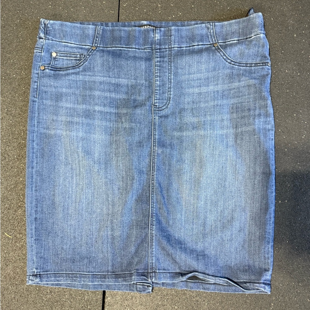 Liverpool Los Angeles Denim Skirt – Size 20W
